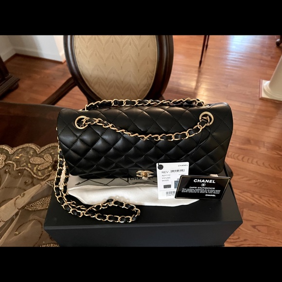 **Sold** Instg  Chanel Classic Flap New Authentic - Picture 11 of 11